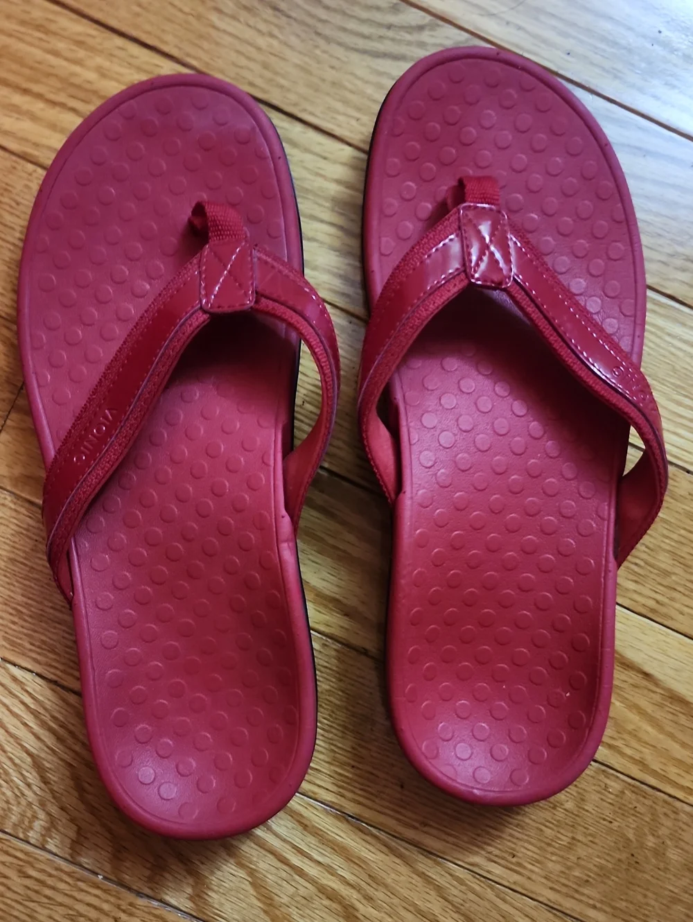 Vionic Tide Orthotic Support  Red Women's Flip Flop Flat Sandals